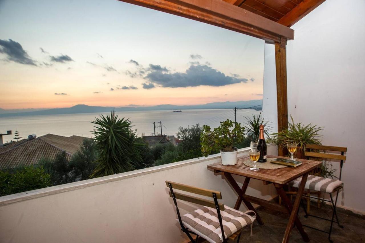 Seaside Heaven - Sunset Views Close To The Beach Daire Kalamata Dış mekan fotoğraf